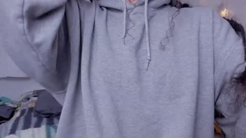 Antonia online show from March 6, 7:14 am