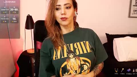 Snapshot of antoniavillamizar chatting on November 16, 10:32 am Anto online show from November 16, 10:32 am