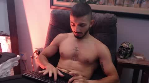 Hadez online show from December 31, 11:42 am