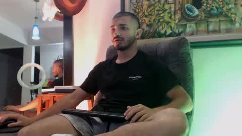 Hadez online show from February 4, 11:27 pm