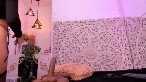 Anto  online show from December 22, 11:24 pm