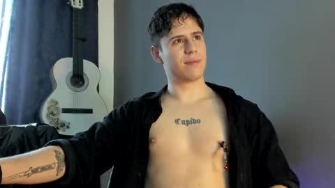 Snapshot of antonnello_ chatting on October 29, 1:57 pm antonnello_ online show from October 29, 1:57 pm