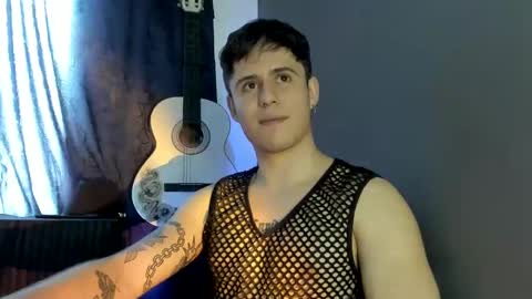 Snapshot of antonnello_ chatting on November 13, 6:07 pm antonnello_ online show from November 13, 6:07 pm