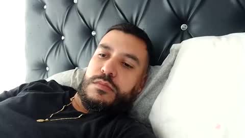 Snapshot of antony_gar chatting on March 5, 9:37 pm Antony online show from March 5, 9:37 pm