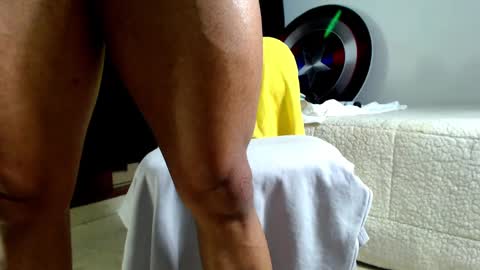 Instagram miguelangel1802  online show from October 2, 5:31 pm