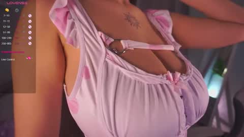  Sunday - start 0400 PM GMT -4 online show from November 9, 8:29 pm