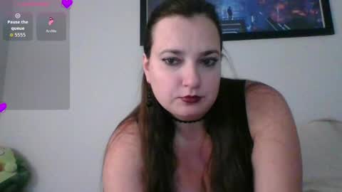 Anutkasoles online show from April 19, 5:23 pm