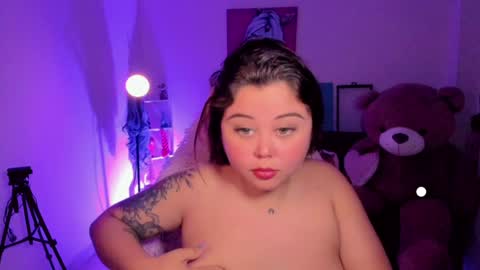 Snapshot of any_lol7 chatting on February 5, 10:22 pm Independent model online show from February 5, 10:22 pm