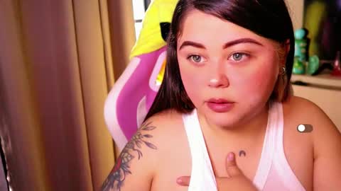   Independent model  online show from March 24, 4:45 pm