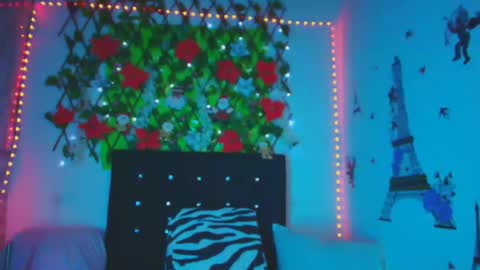 any mour online show from December 21, 1:35 am