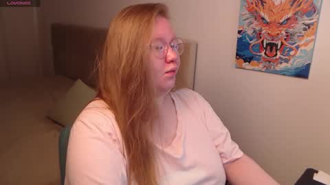 Anya Muna online show from December 19, 4:13 pm