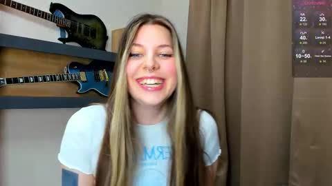 Anya online show from September 27, 6:35 pm