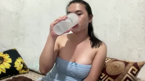 Snapshot of anyalooove chatting on February 28, 2:51 pm Hello sweeties I am your Baby girl Anya online show from February 28, 2:51 pm