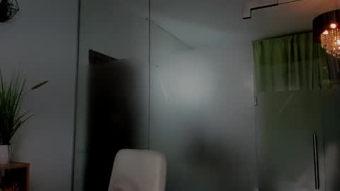 Snapshot of anyarayne chatting on January 30, 4:55 pm Anya online show from January 30, 4:55 pm