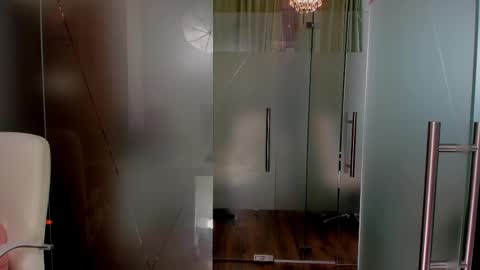 Snapshot of anyarayne chatting on February 18, 11:00 am Anya online show from February 18, 11:00 am