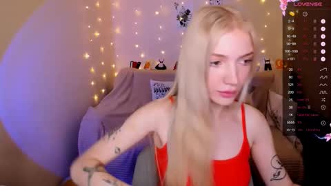 Snapshot of anyataylorr chatting on September 27, 2:27 am Anya online show from September 27, 2:27 am