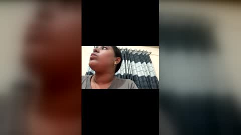 anydanyg online show from February 26, 7:46 pm