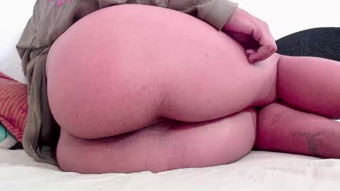 Snapshot of anyelasweetx chatting on February 1, 6:54 am anyelasweetx online show from February 1, 6:54 am