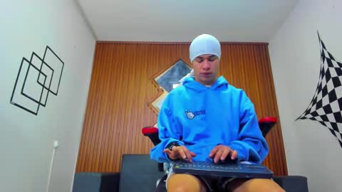 Snapshot of anyelo_sexyhot chatting on January 23, 11:26 am anyelo_sexyhot online show from January 23, 11:26 am