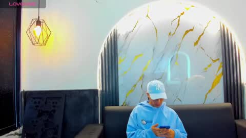 Snapshot of anyelo_sexyhot chatting on September 28, 11:37 am anyelo_sexyhot online show from September 28, 11:37 am