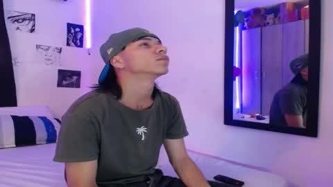 anyelo_sexyhot online show from January 11, 3:11 am