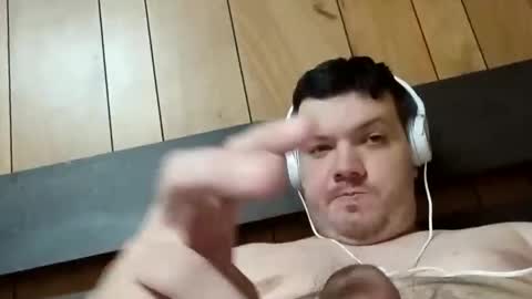 Snapshot of anythingbutordinary chatting on October 29, 7:43 am anythingbutordinary online show from October 29, 7:43 am