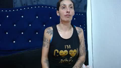 Snapshot of anyu_1306 chatting on December 14, 5:29 am anyu online show from December 14, 5:29 am