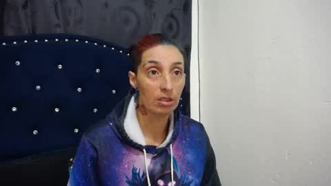 Snapshot of anyu_1306 chatting on February 18, 1:54 am anyu online show from February 18, 1:54 am