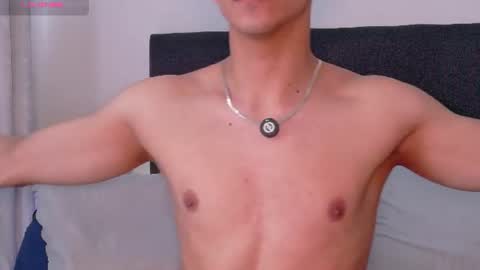 Snapshot of aodaboyy chatting on July 17, 2:02 pm aodaboy online show from July 17, 2:02 pm