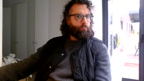 apc_3 online show from March 26, 9:04 am