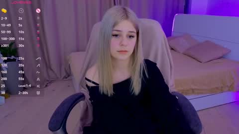 ApheliaStar online show from February 23, 8:50 pm