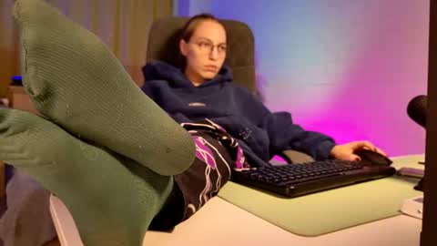 Snapshot of aphexqueen chatting on July 29, 9:07 am APHEX QUEEN online show from July 29, 9:07 am