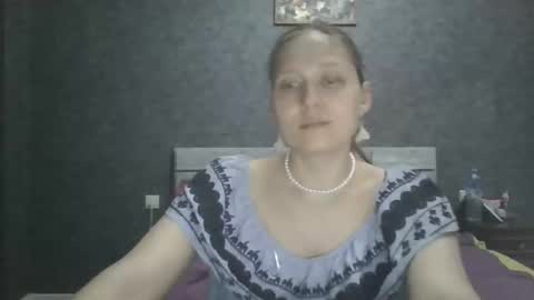 aphrodisiaque_ online show from April 5, 5:54 pm