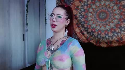 aphrodite__bloom online show from September 15, 9:15 pm