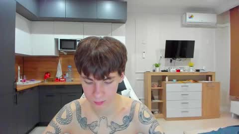 aplant_ online show from March 9, 5:06 pm