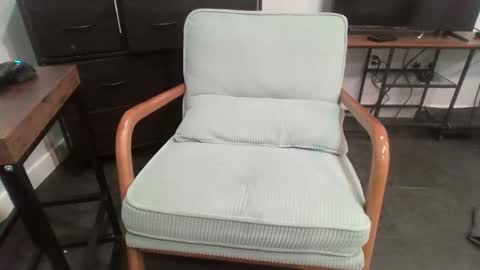 Snapshot of apocalypse_cream chatting on February 26, 7:13 pm apocalypse_cream online show from February 26, 7:13 pm