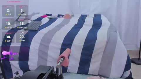 Snapshot of apolo_bianco_ chatting on May 20, 3:07 pm APOLO online show from May 20, 3:07 pm