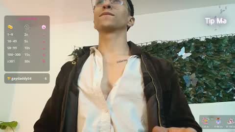 apolo_crus online show from October 24, 5:59 am