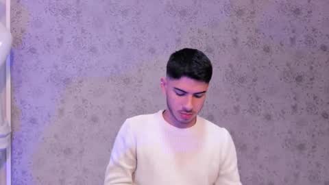 Apolo Grayy online show from February 6, 6:40 am