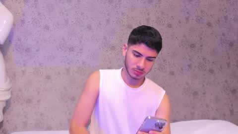 Apolo Grayy online show from February 13, 6:31 am