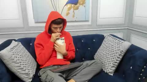   online show from March 27, 2:39 am