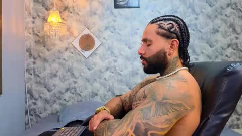 Apolo online show from December 21, 8:27 pm