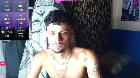 Snapshot of apolo_s chatting on January 1, 10:11 am Andres online show from January 1, 10:11 am