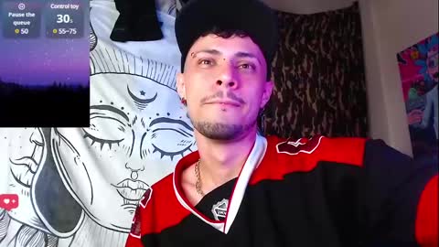 Snapshot of apolo_s chatting on February 2, 5:21 am Andres online show from February 2, 5:21 am