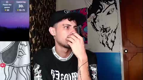 Snapshot of apolo_s chatting on February 9, 4:36 am Andres online show from February 9, 4:36 am