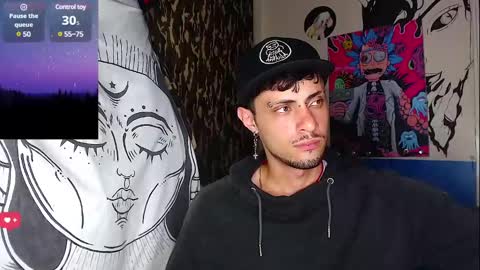 Snapshot of apolo_s chatting on February 26, 4:25 am Andres online show from February 26, 4:25 am