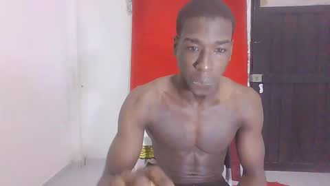 Snapshot of apoloblackbig chatting on February 11, 11:54 am apoloblackbig online show from February 11, 11:54 am