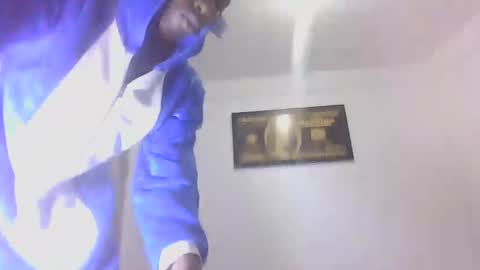 apoloblackbig online show from March 10, 7:53 am