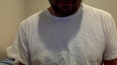 Snapshot of applesauce1584 chatting on February 1, 7:26 am Display Name online show from February 1, 7:26 am