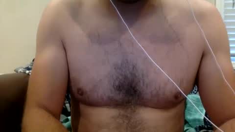 Snapshot of applesauce1584 chatting on February 10, 5:19 pm Display Name online show from February 10, 5:19 pm